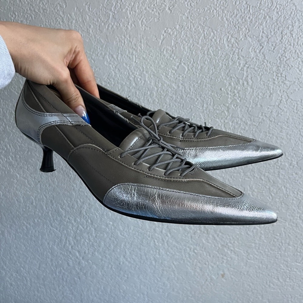 vagabond leather pointed toe kitten heels sporty vintage